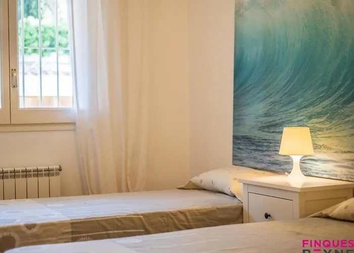 En Planta Baja Con Jardin Y Acceso A Piscina, Cerca De Playa De Sant Pol - Es-298-47 Апартаменты