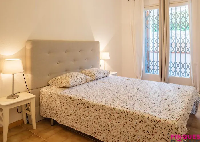 Appartamento En Planta Baja Con Jardin Y Acceso A Piscina, Cerca De Playa De Sant Pol - Es-298-47 *